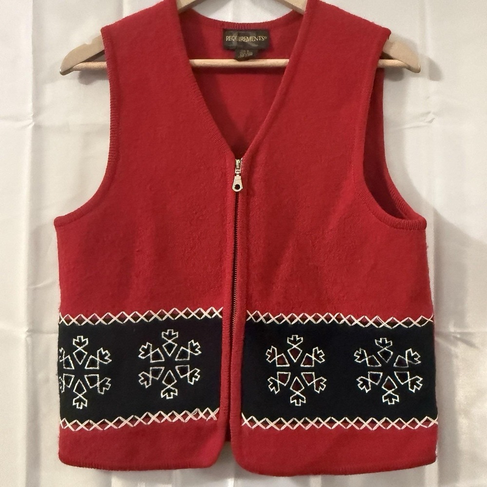 VTG Requirements Womens S Red 100% Wool Sweater Vest‎ Nordic Fair Isle Snowflake
